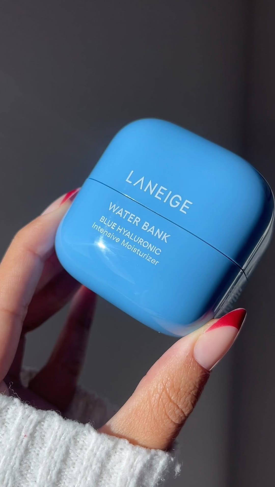 Post 4 by LANEIGE Canada on Instagram (video)