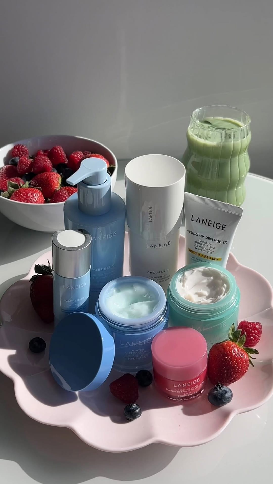 Post 5 by LANEIGE Canada on Instagram (video)
