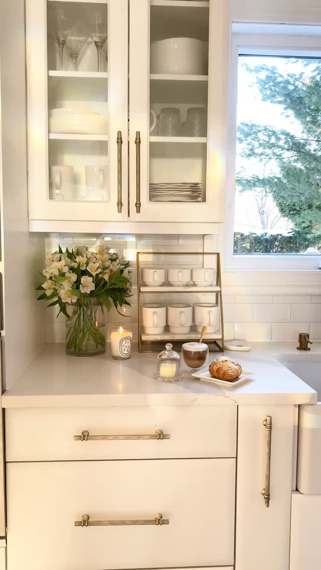 Post 1 by @styledbyhers on Instagram (video)