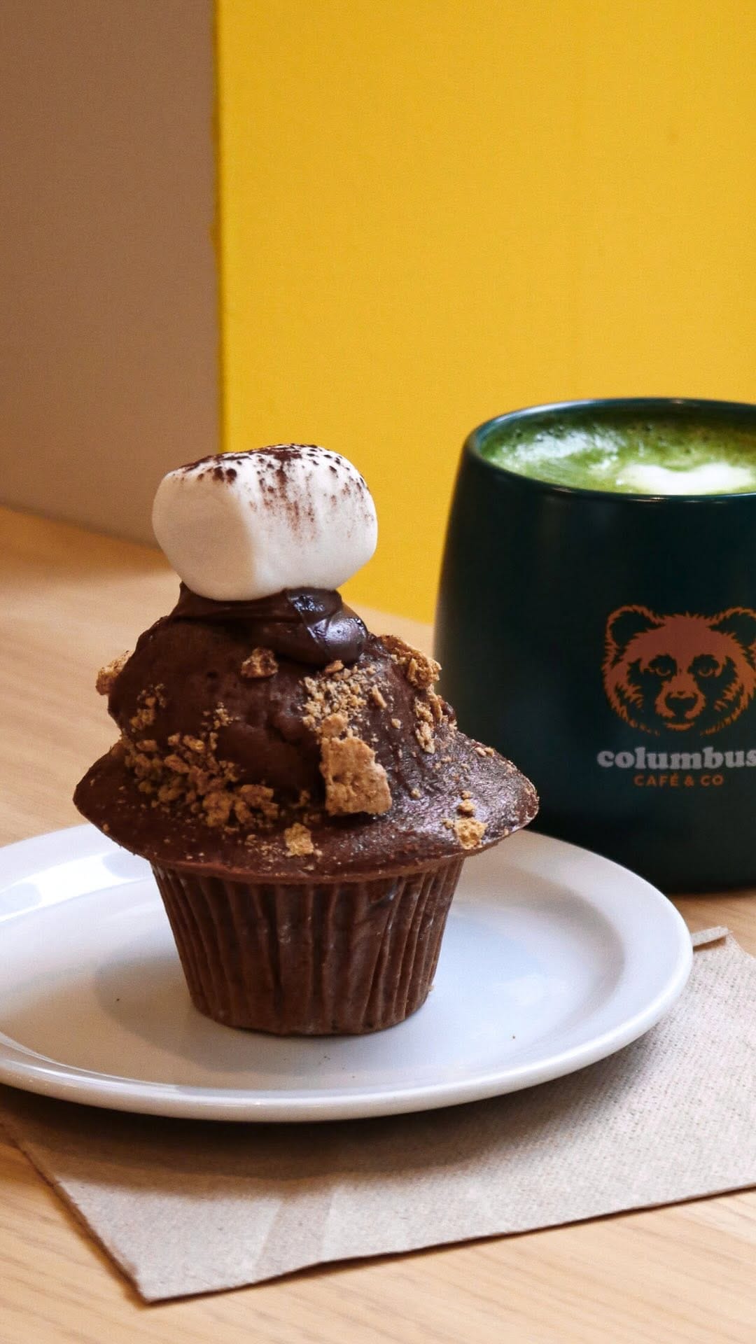 Post 7 by Columbus Café & Co Canada on Instagram (video)