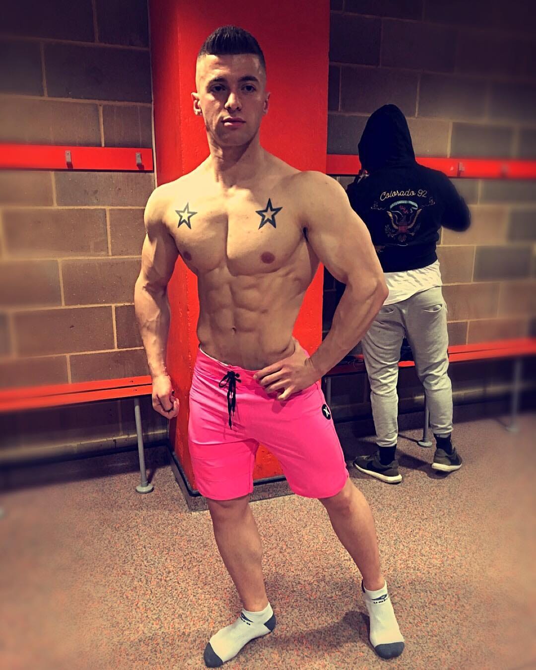 Post 10 by Kleris Zøga “Secret Weapon” on Instagram (image)