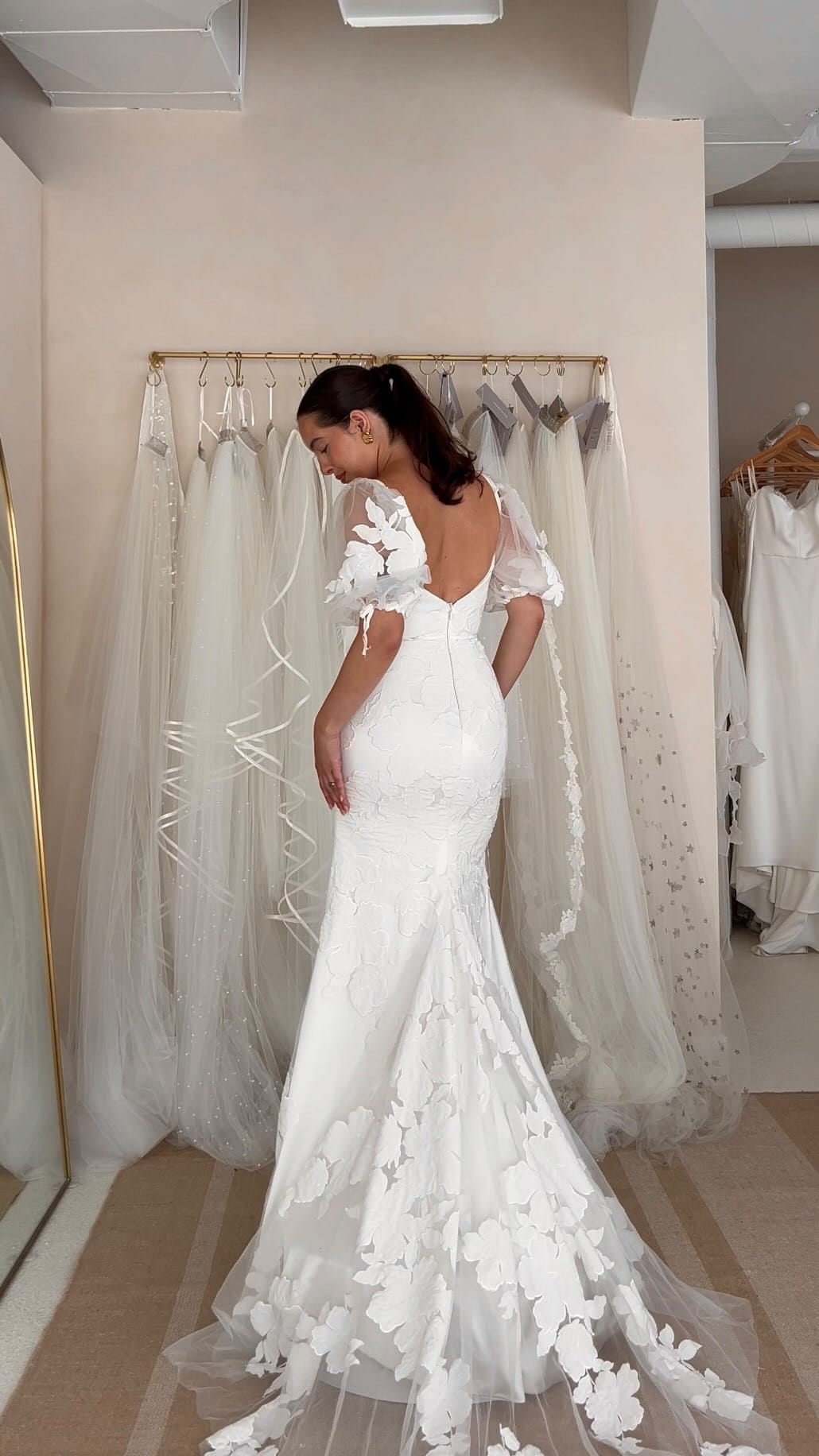 Post 5 by LAUDAE | Contemporary bridal design on Instagram (video)