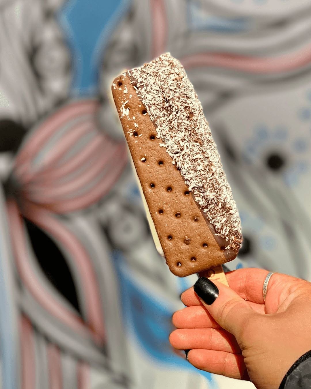 Post 4 by Popbar on Instagram (image)
