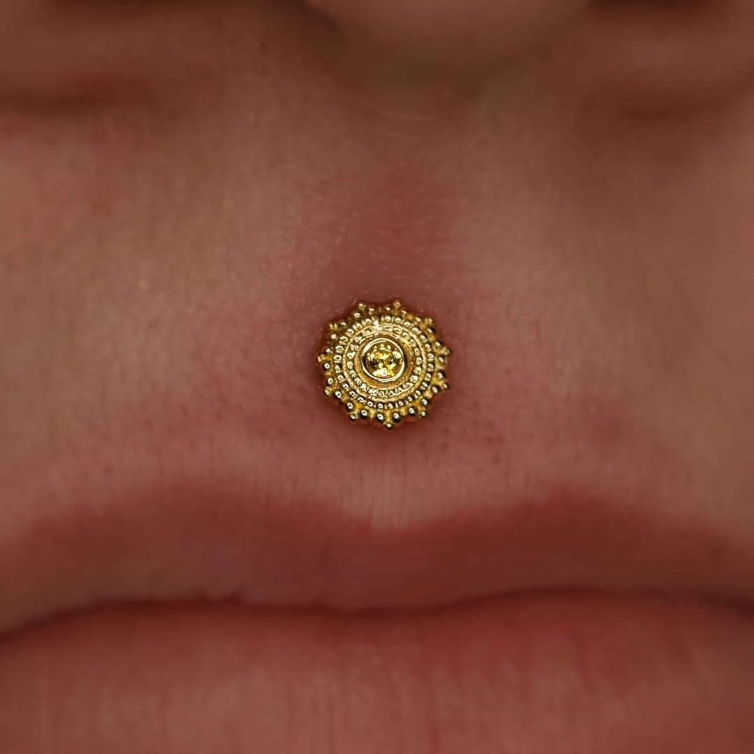 Post 5 by Paradise Montreal ✦ Piercing, Jewelry & Tattoos on Instagram (image)