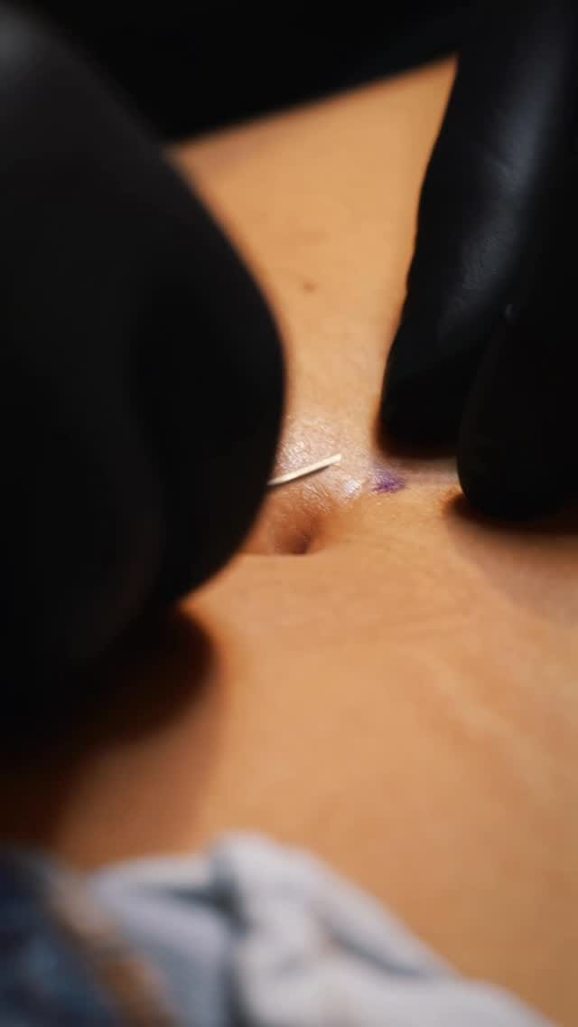 Post 7 by Paradise Montreal ✦ Piercing, Jewelry & Tattoos on Instagram (video)