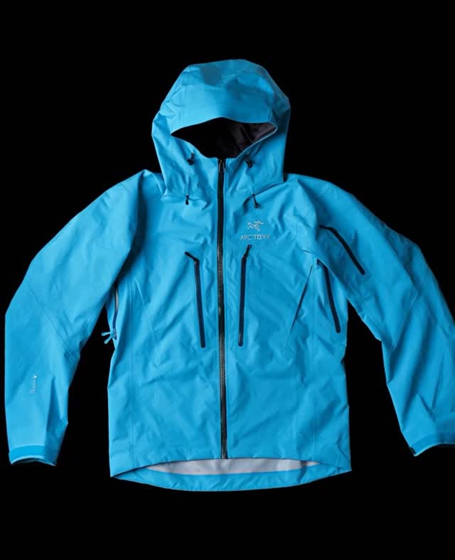 Post 6 by Arc’teryx Ontario on Instagram (video)
