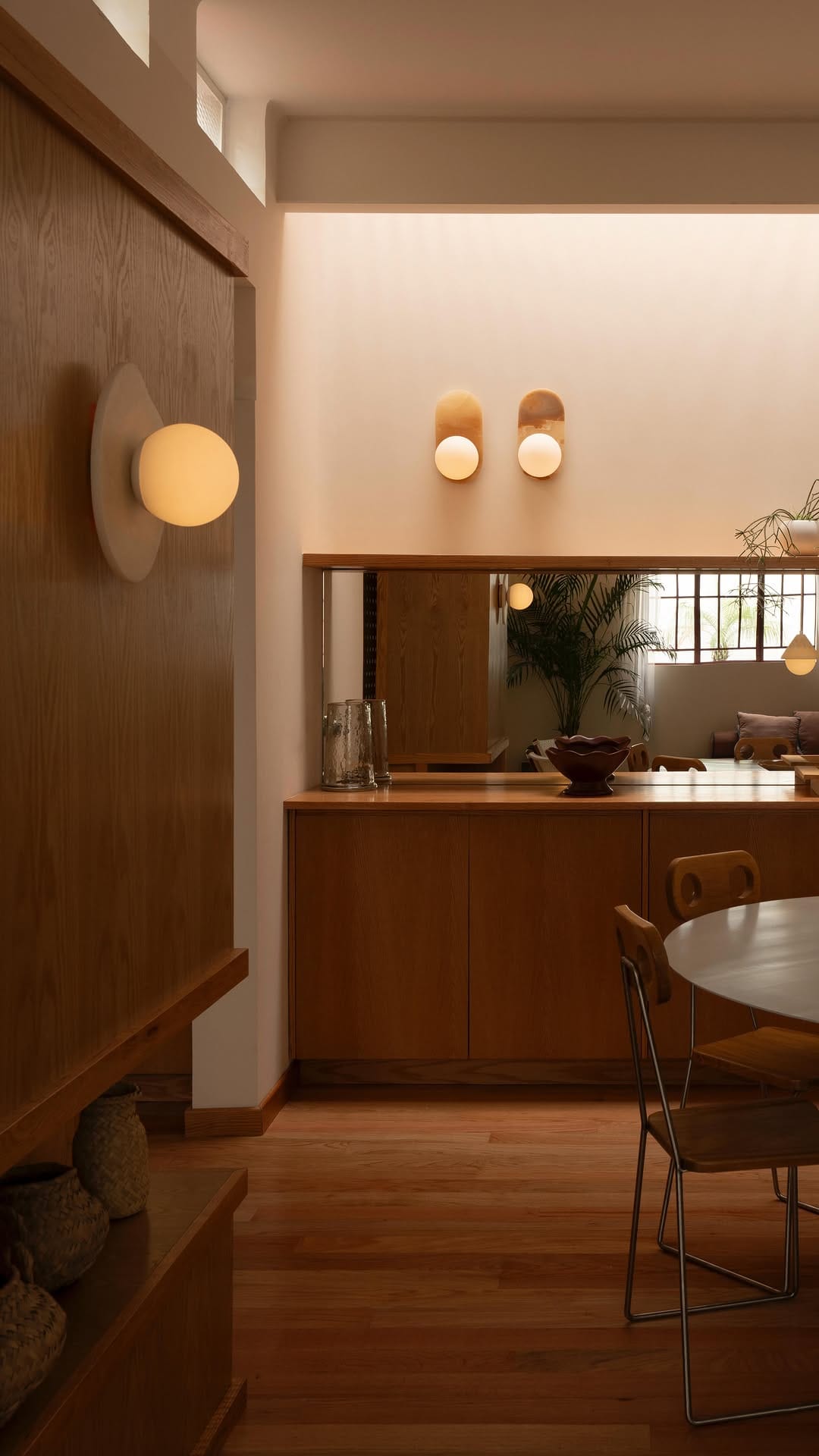 Post 8 by Luminaire Authentik on Instagram (video)