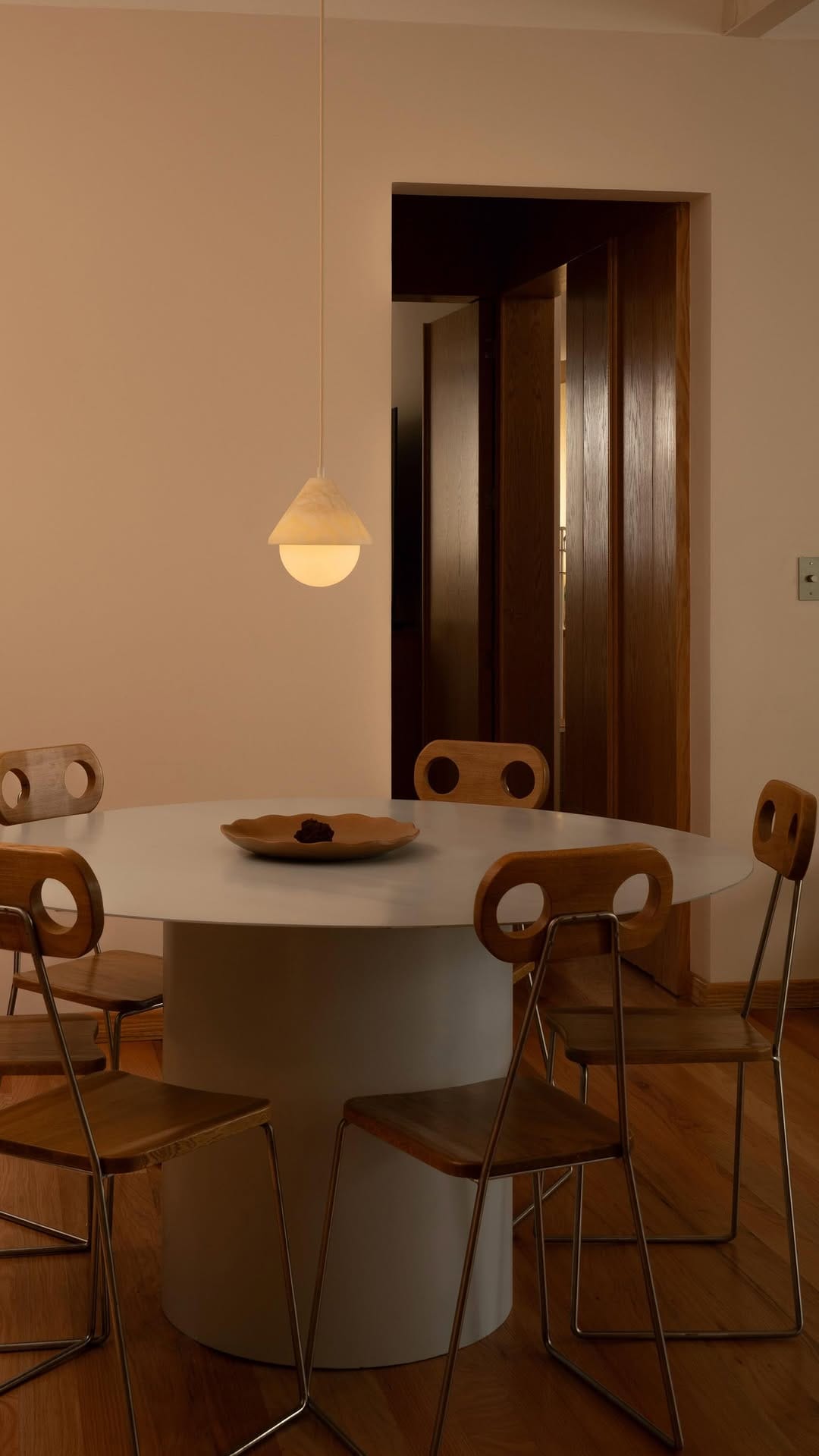 Post 3 by Luminaire Authentik on Instagram (video)