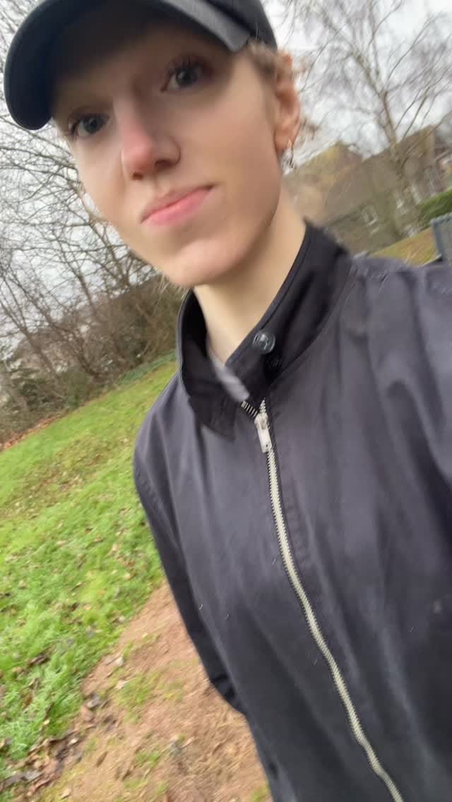 Post 4 by Evie on Instagram (video)