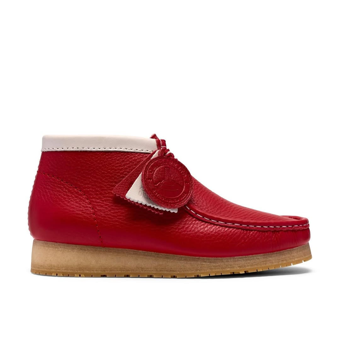 Post 8 by Rennies Shoe Store on Instagram (carousel)