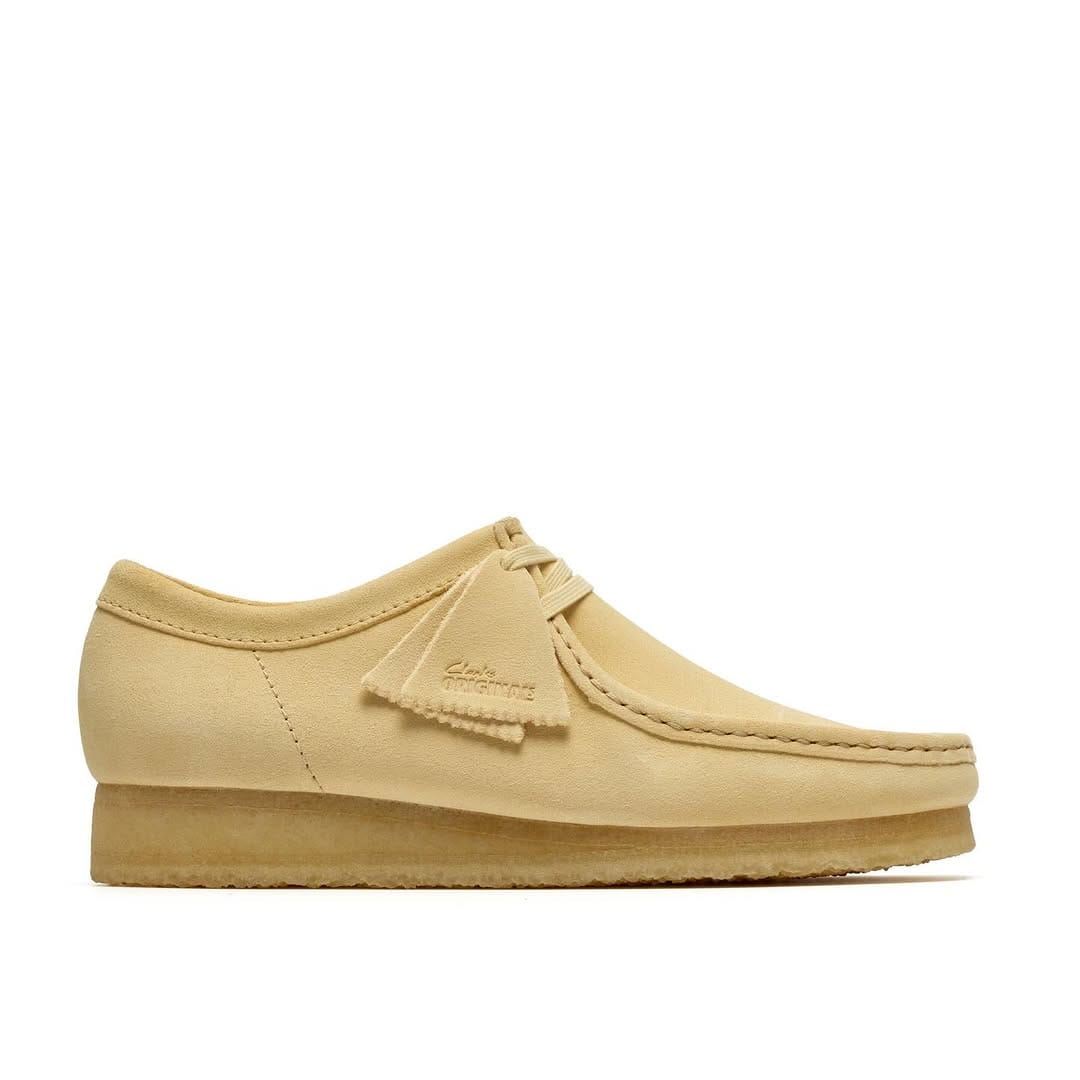 Post 5 by Rennies Shoe Store on Instagram (carousel)