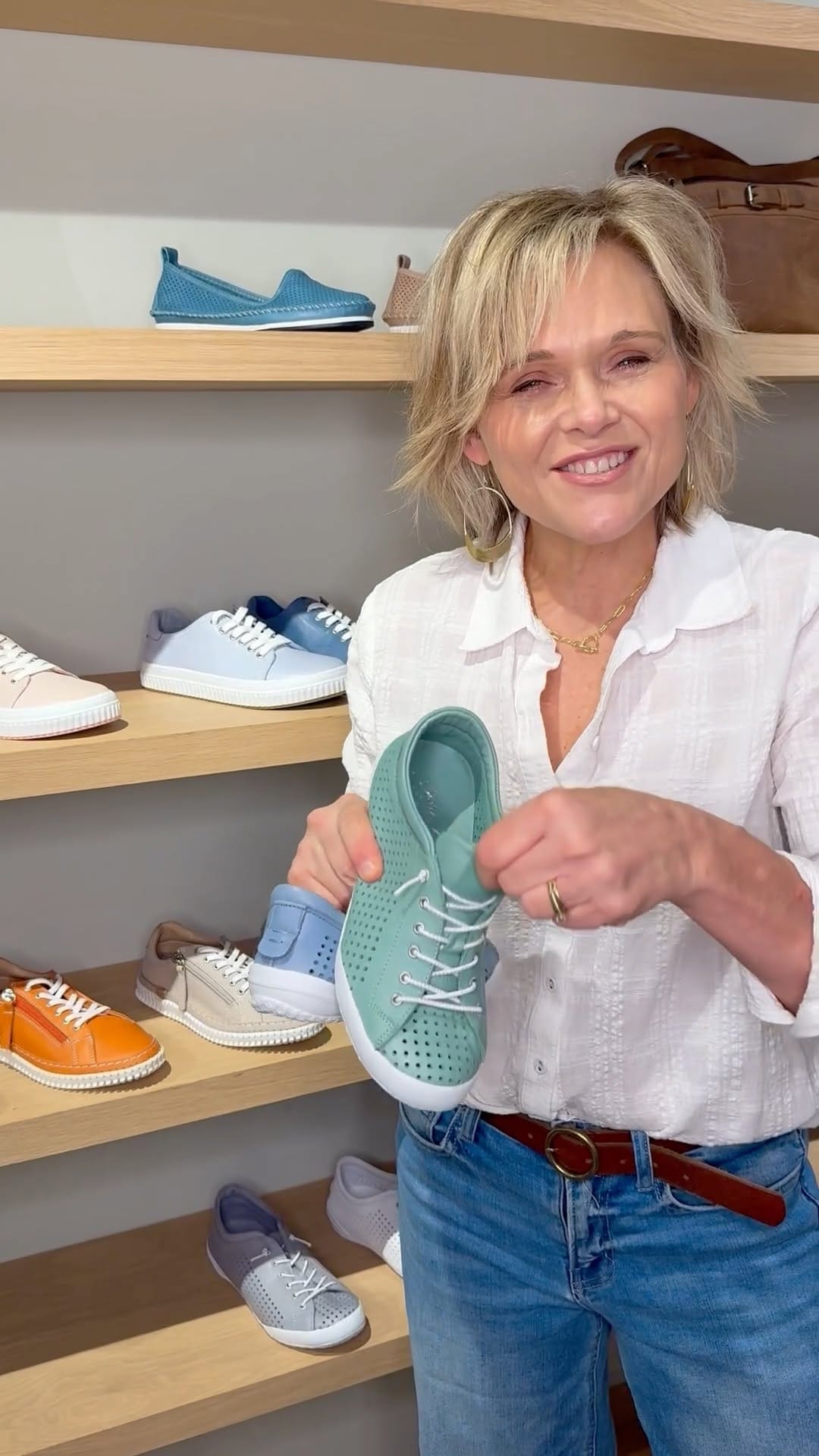 Post 4 by Shoes for the Soul on Instagram (video)