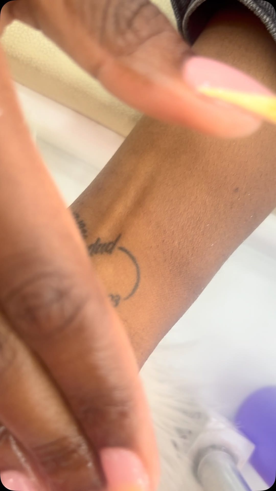 Post 9 by Diamondnails on Instagram (video)