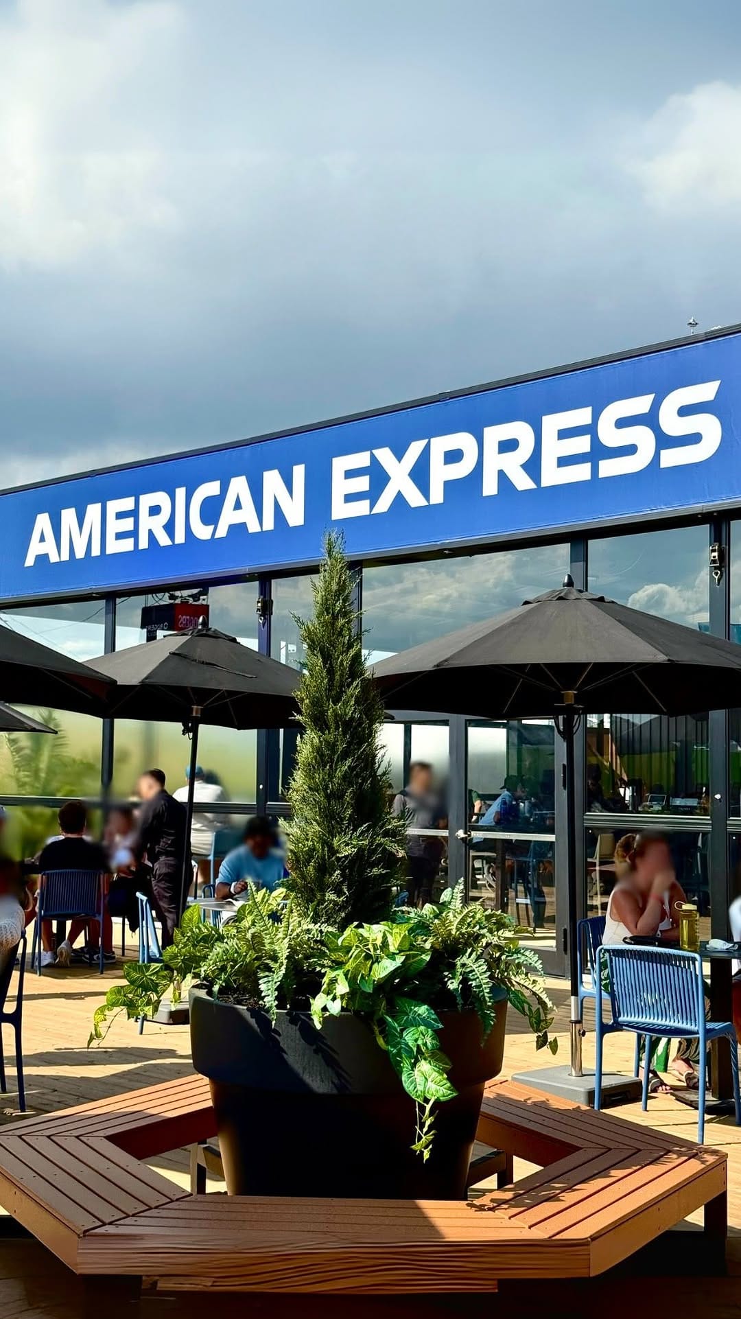 Post 7 by American Express Canada on Instagram (video)