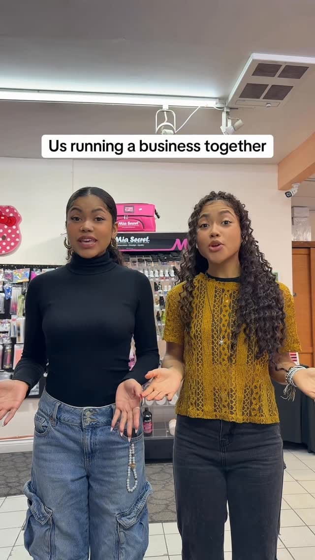 Post 2 by RIVERA BEAUTY MTL on Instagram (video)