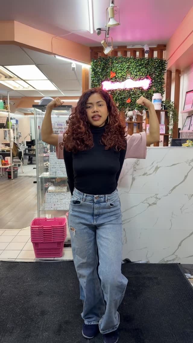 Post 6 by RIVERA BEAUTY MTL on Instagram (video)