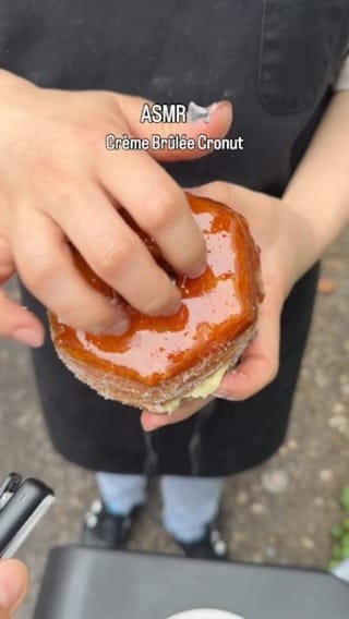 Post 10 by MACHINO DONUTS Toronto on Instagram (video)