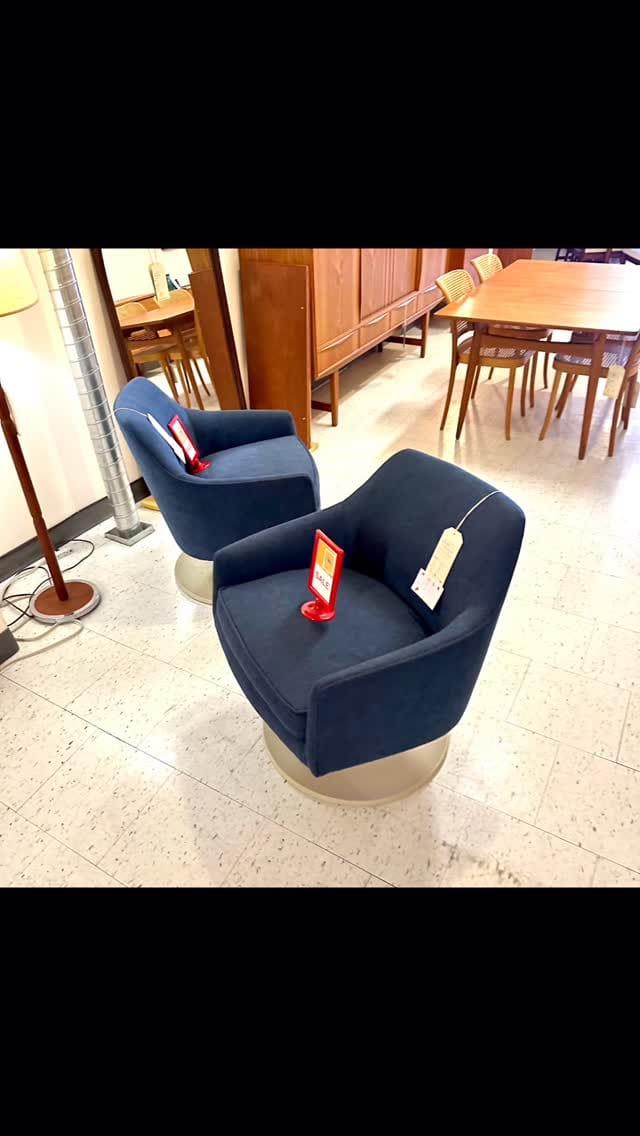 Post 5 by Vintage Home Boutique on Instagram (video)