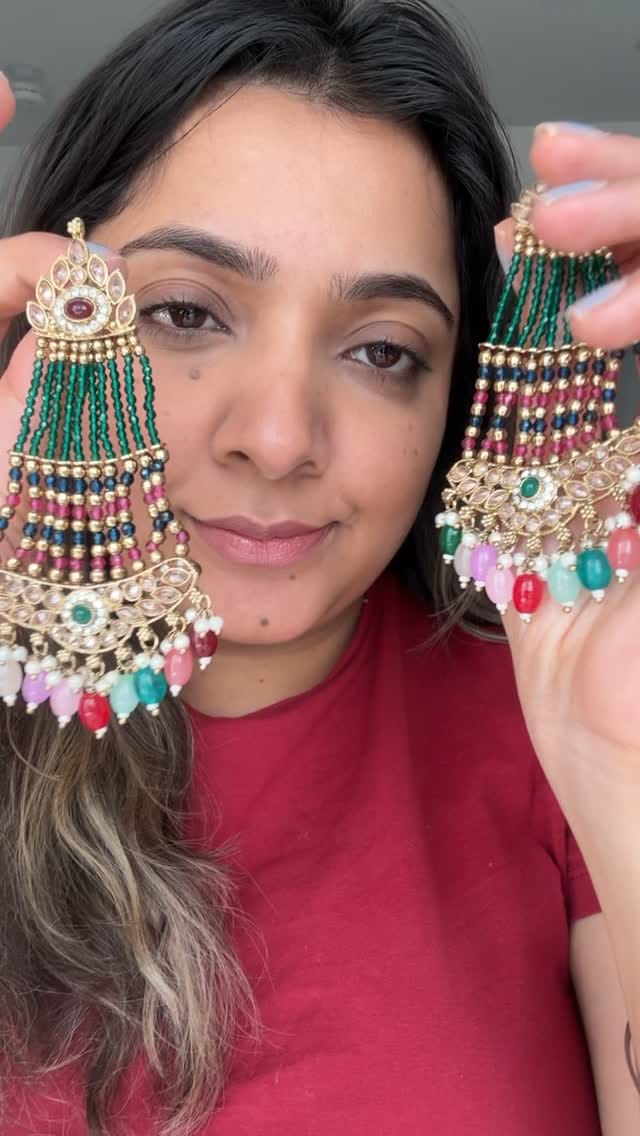 Post 4 by Indian Jewellery & Suits on Instagram (video)
