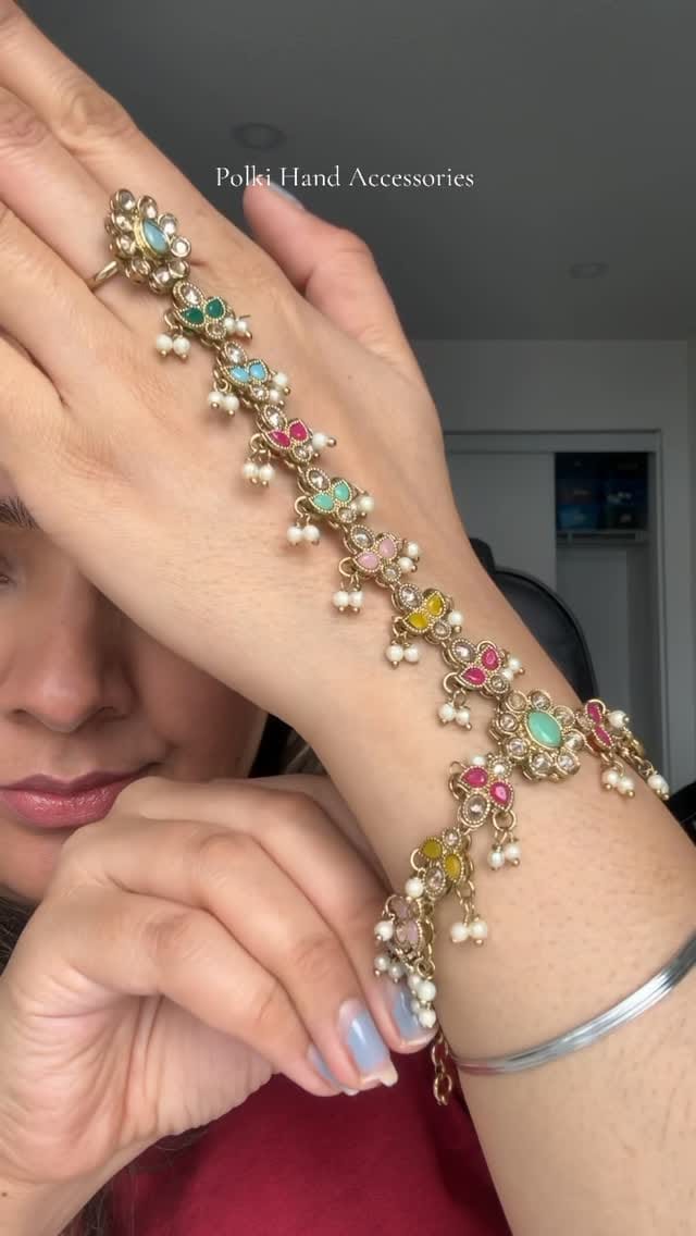 Post 2 by Indian Jewellery & Suits on Instagram (video)