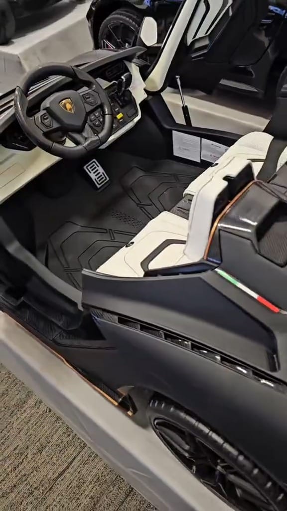 Post 6 by KIDS V.I.P | Ride-on Cars for Kids on Instagram (video)