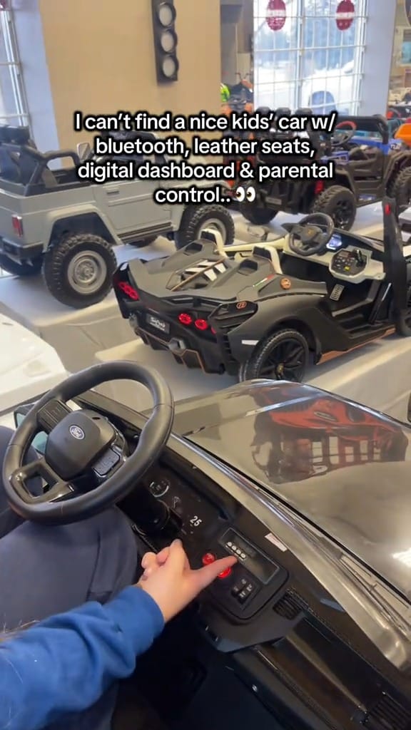 Post 7 by KIDS V.I.P | Ride-on Cars for Kids on Instagram (video)