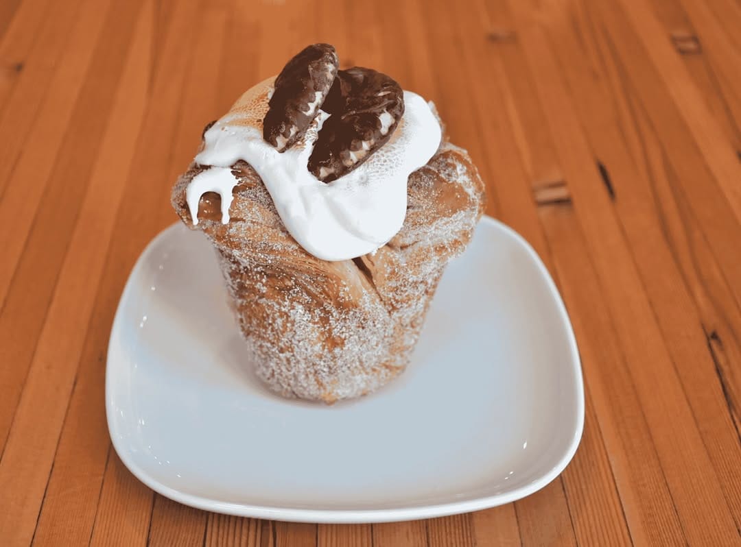 Post 7 by 🍁 Bronuts & Coffee 🇨🇦 on Instagram (image)