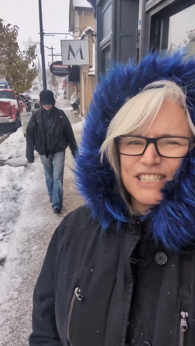 Post 3 by My HOME Apparel on Instagram (video)