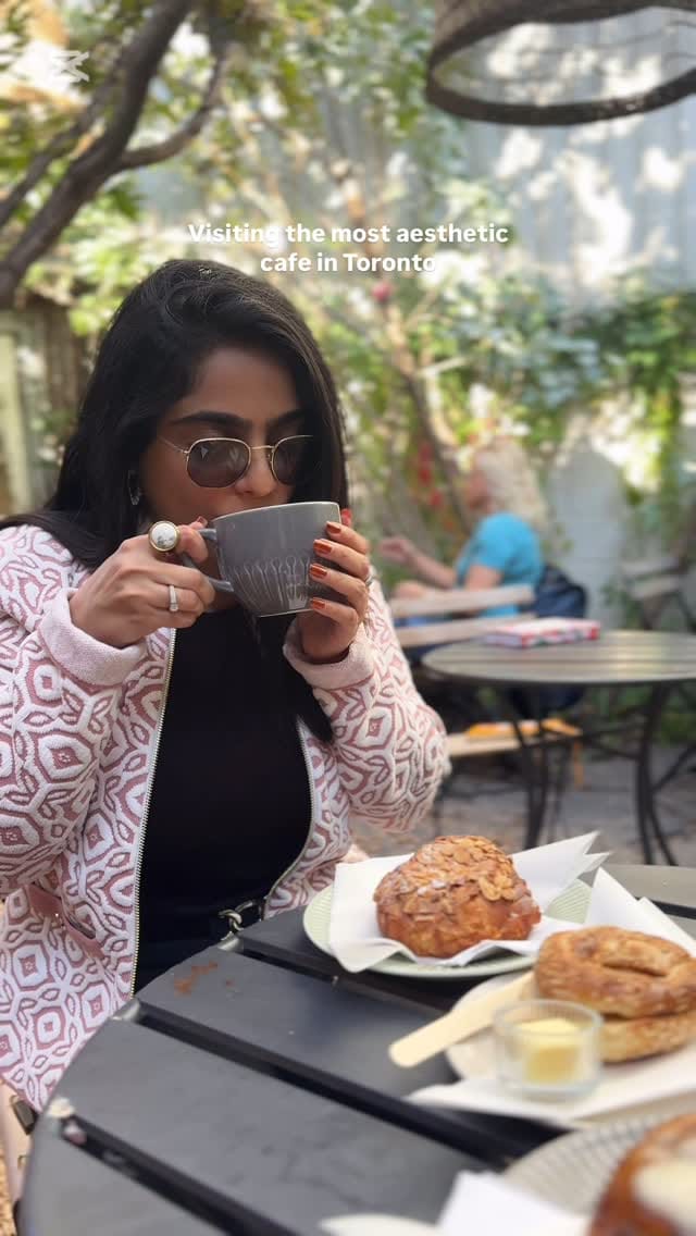 Post 9 by Cafe23 on Instagram (video)