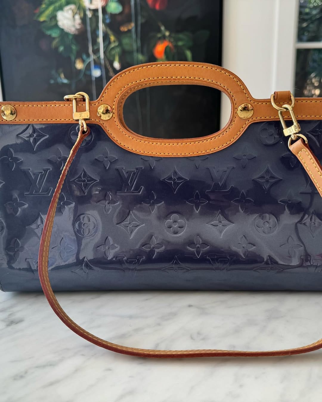 Post 3 by Samantha Luxe on Instagram (carousel)