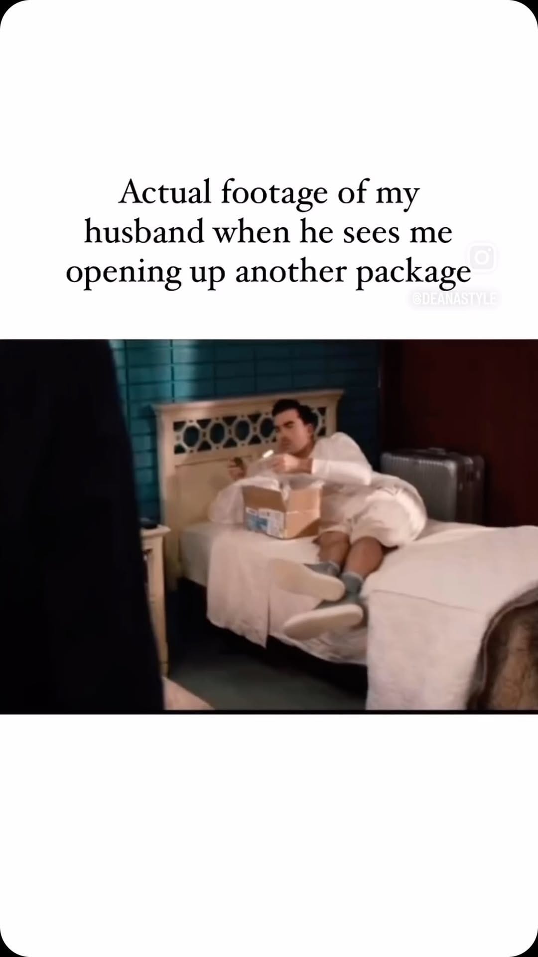 Post 4 by Samantha Luxe on Instagram (video)