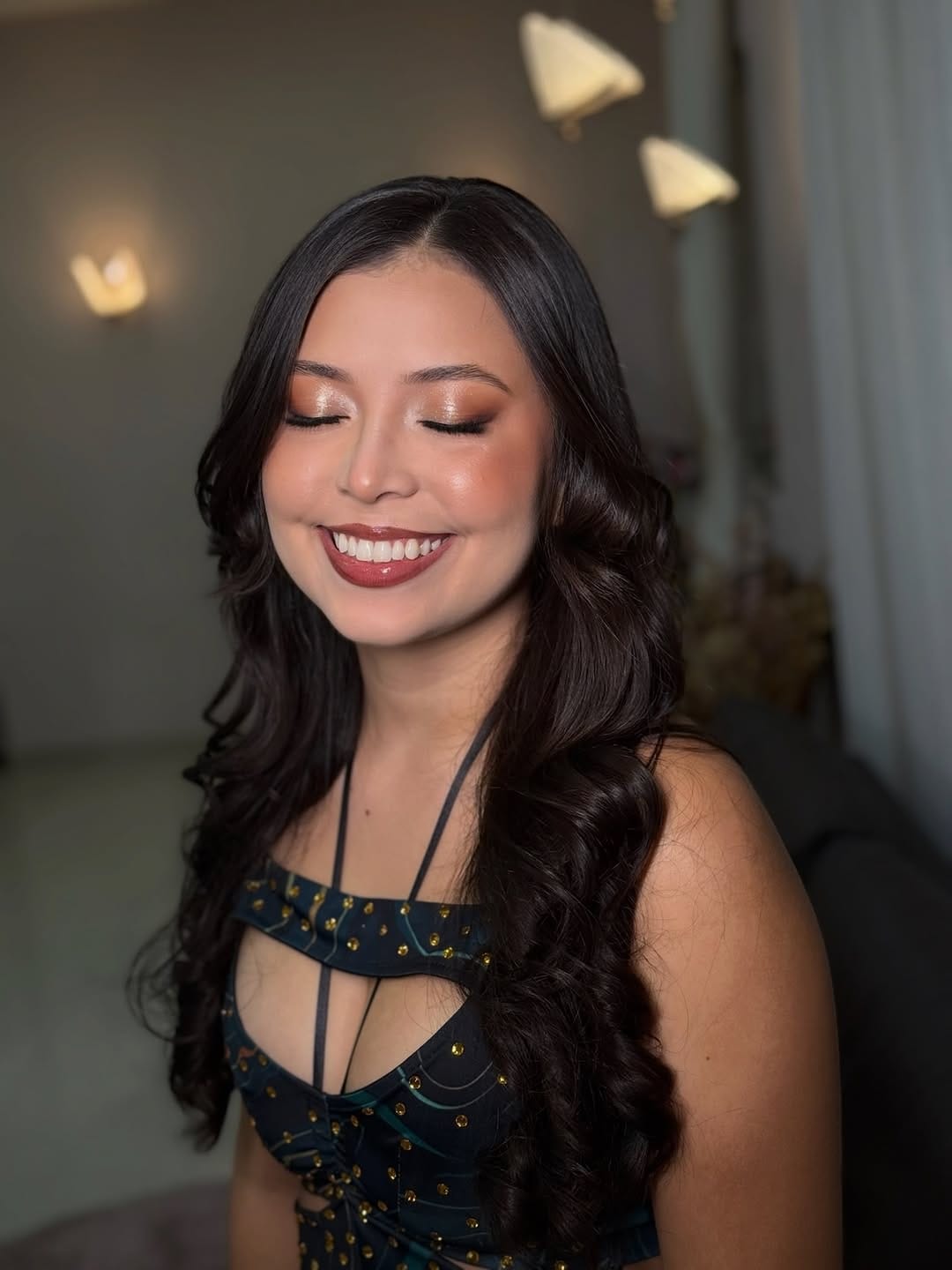 Post 1 by Manuella Maquiadora Manaus-Am on Instagram (carousel)