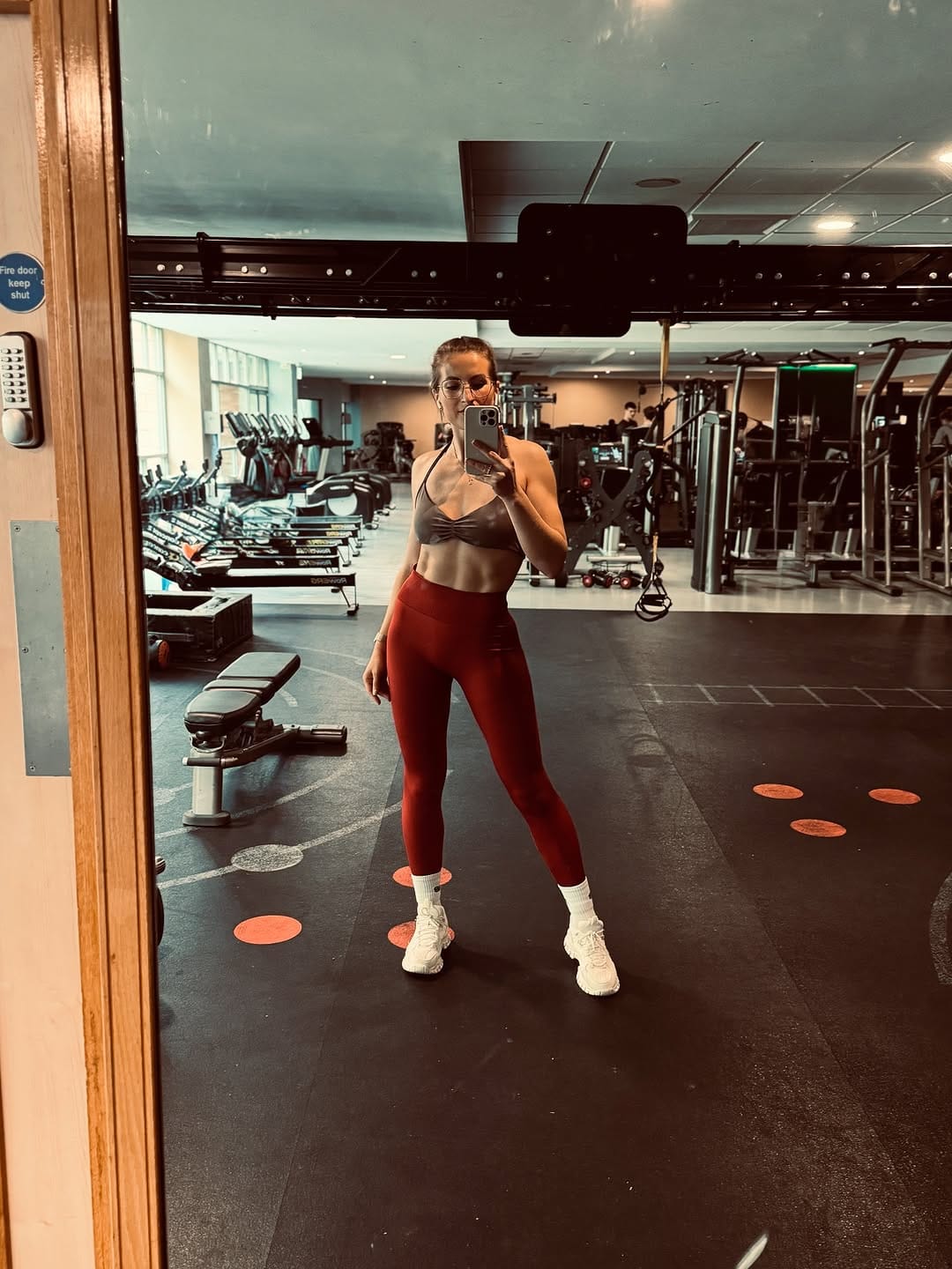 Post 5 by Ana | Your Personal Trainer on Instagram (carousel)