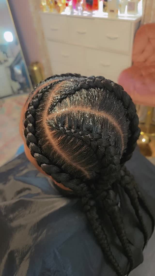 Post 4 by Takia Gilliard on Instagram (video)