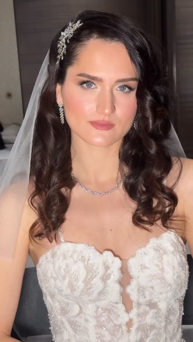 Post 8 by Sarah Sadresfahani on Instagram (video)