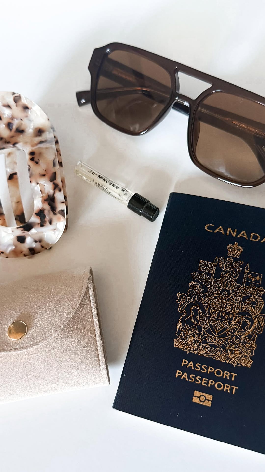 Post 4 by Jenny Be Free | Jewelry & Accessories on Instagram (video)