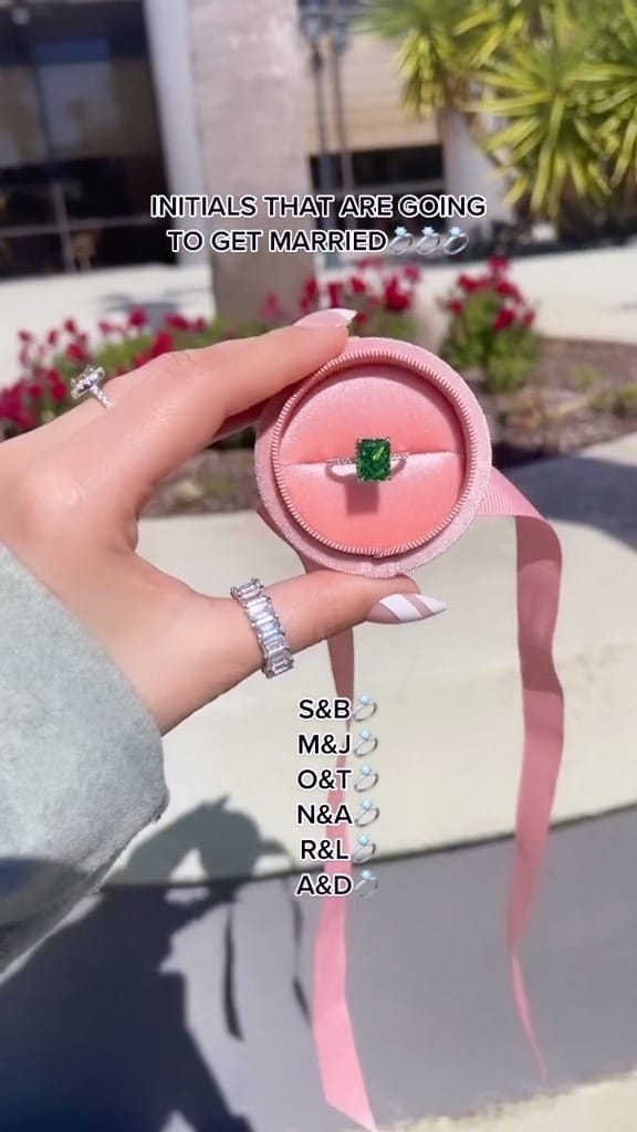 Post 2 by YG on Instagram (video)