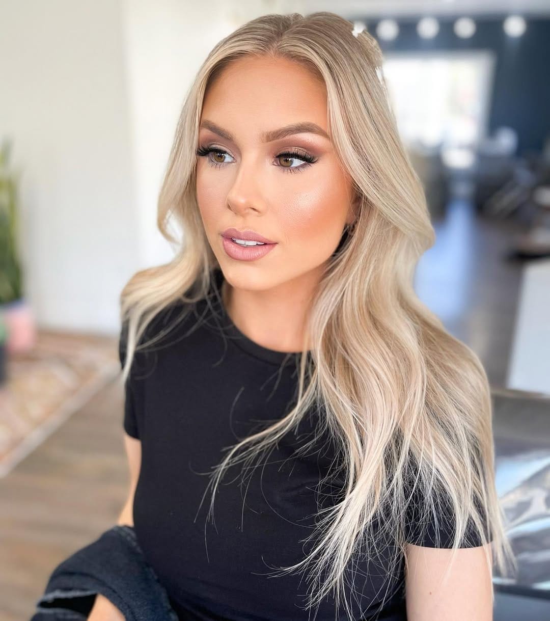 Post 9 by Allison Kirby Makeup Artist on Instagram (image)