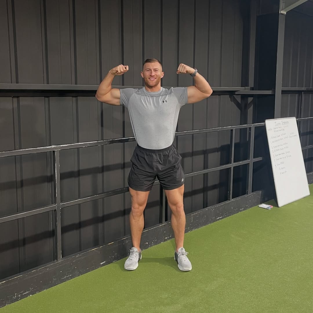 Post 3 by Connor Willis | Online Coach | PT on Instagram (image)