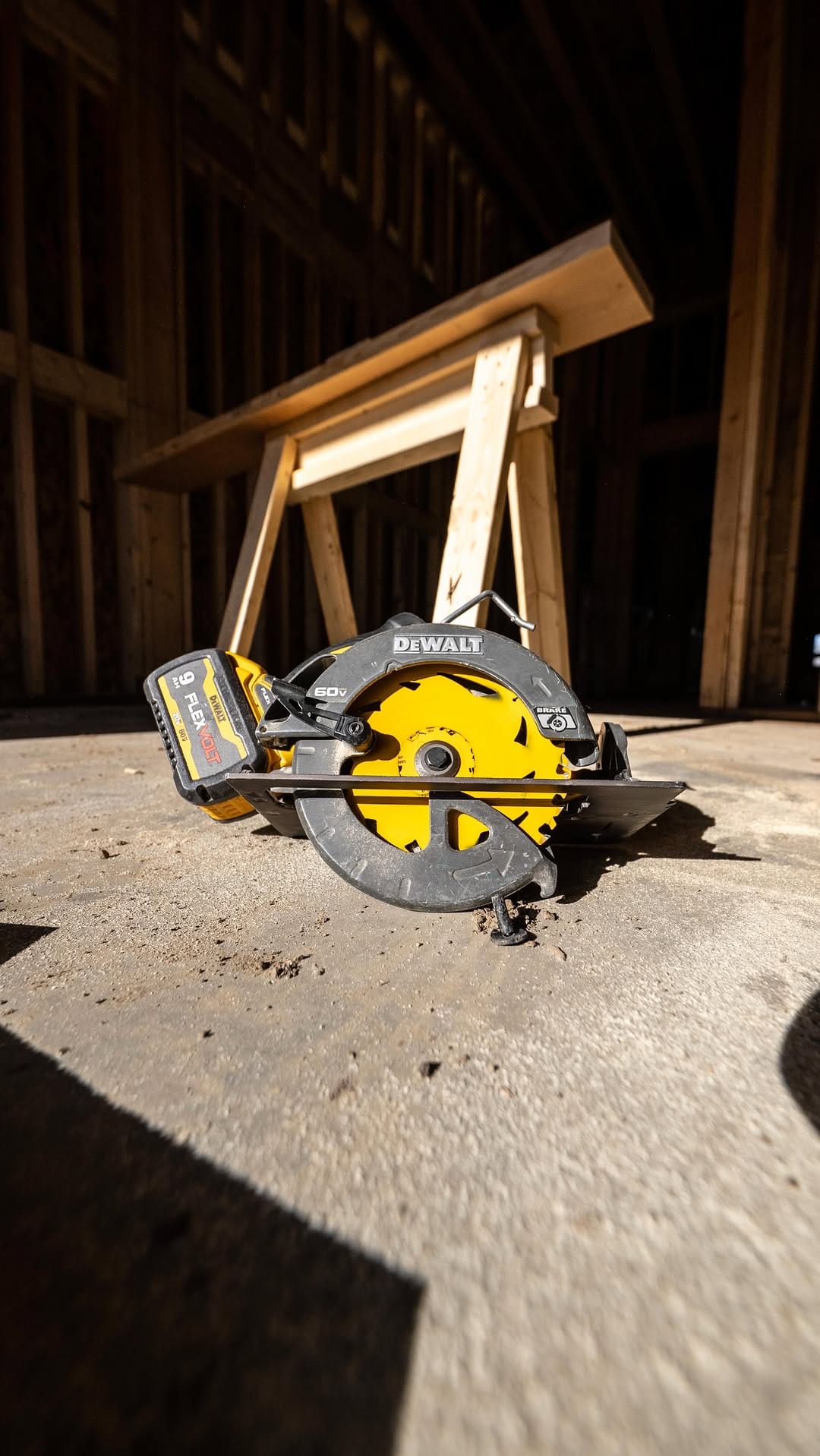 Post 9 by DEWALT CANADA🇨🇦 on Instagram (video)