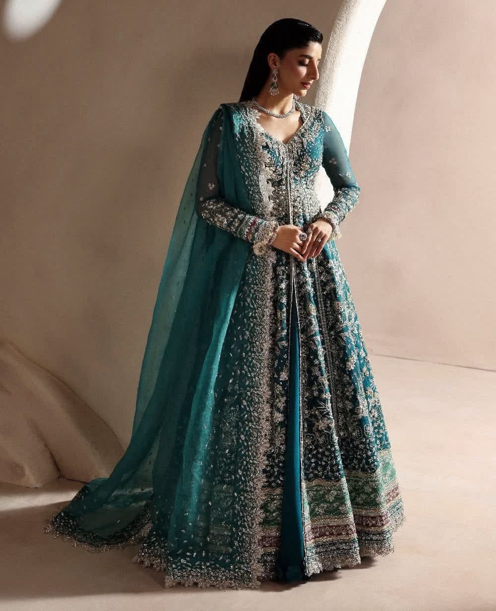 Post 2 by NAIMA’S ETHNIC COLLECTION on Instagram (carousel)