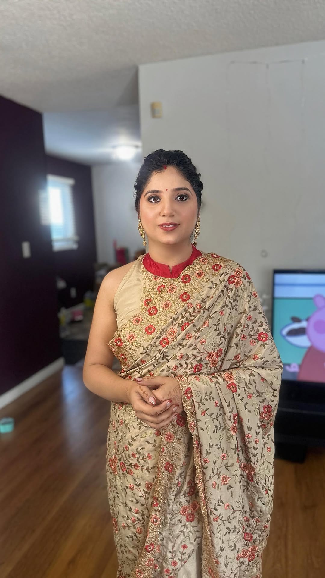 Post 3 by Sunayna Dhamija on Instagram (video)