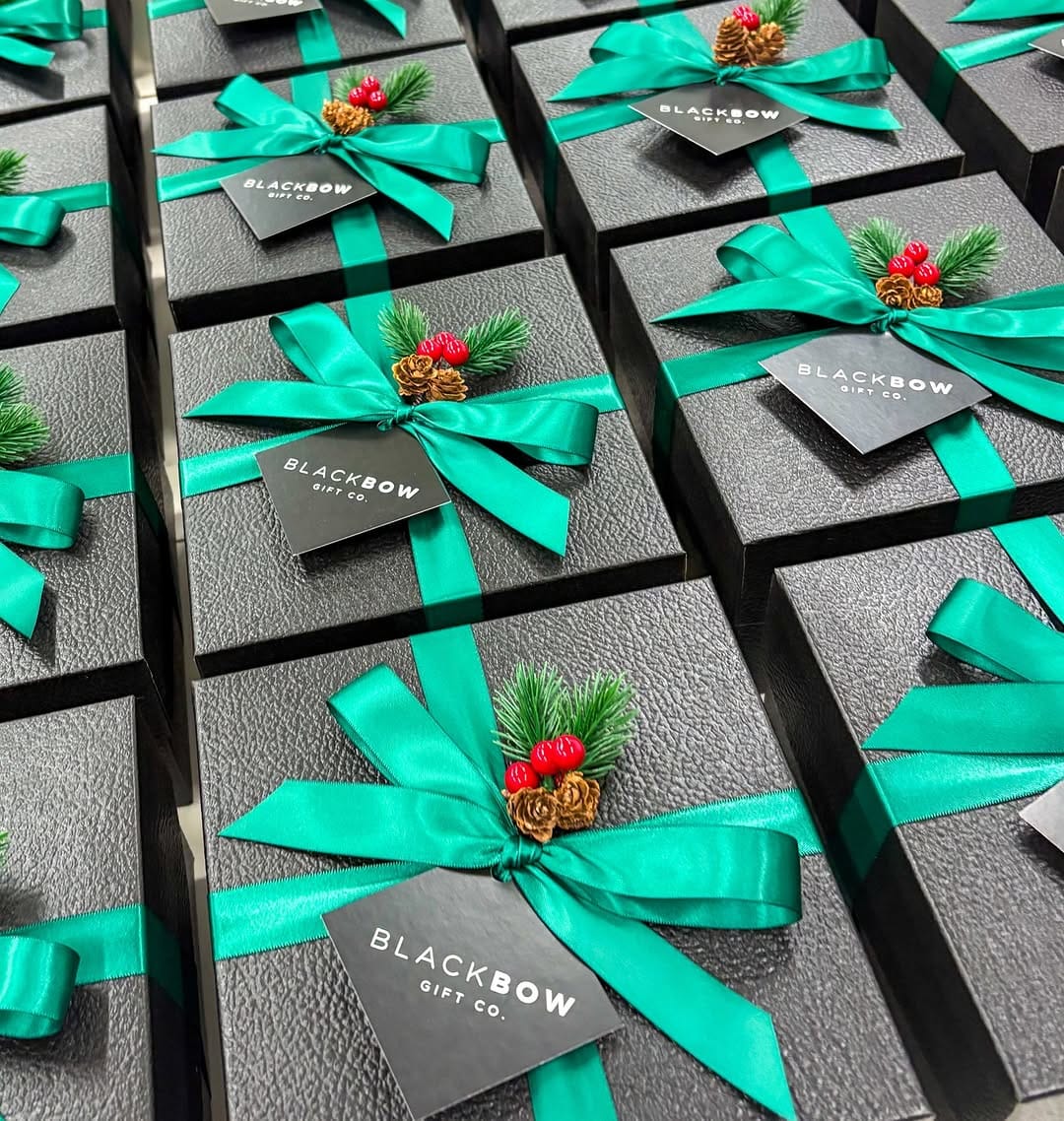Post 10 by BLACK BOW GIFT CO. on Instagram (image)