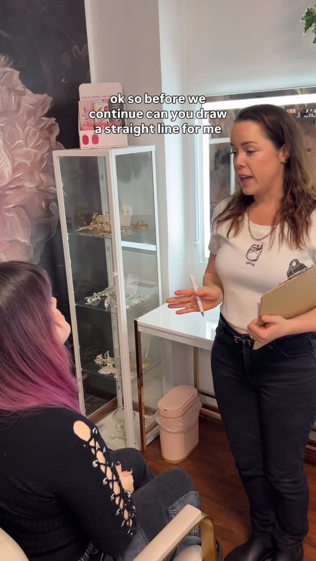 Post 10 by Freelance Makeup & Hair Artist Business Coach on Instagram (video)