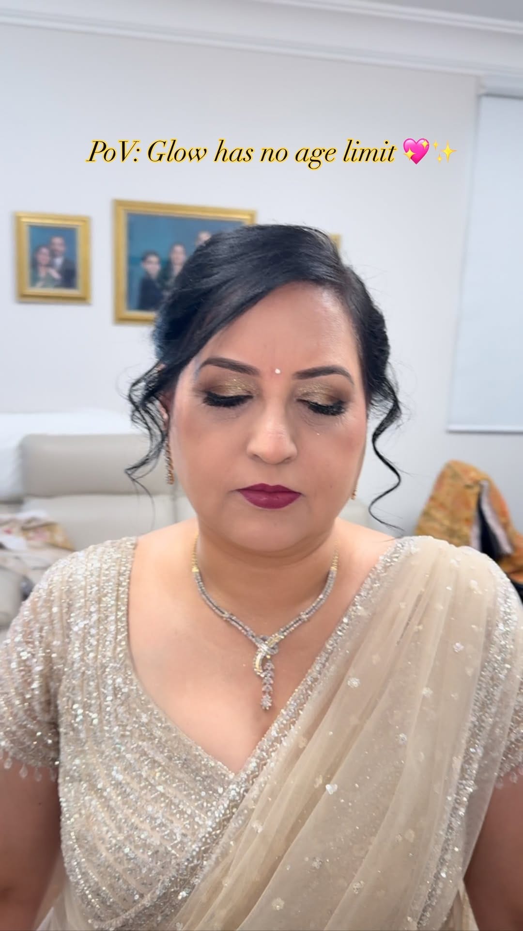 Post 5 by Heenazmakeupstudio on Instagram (video)