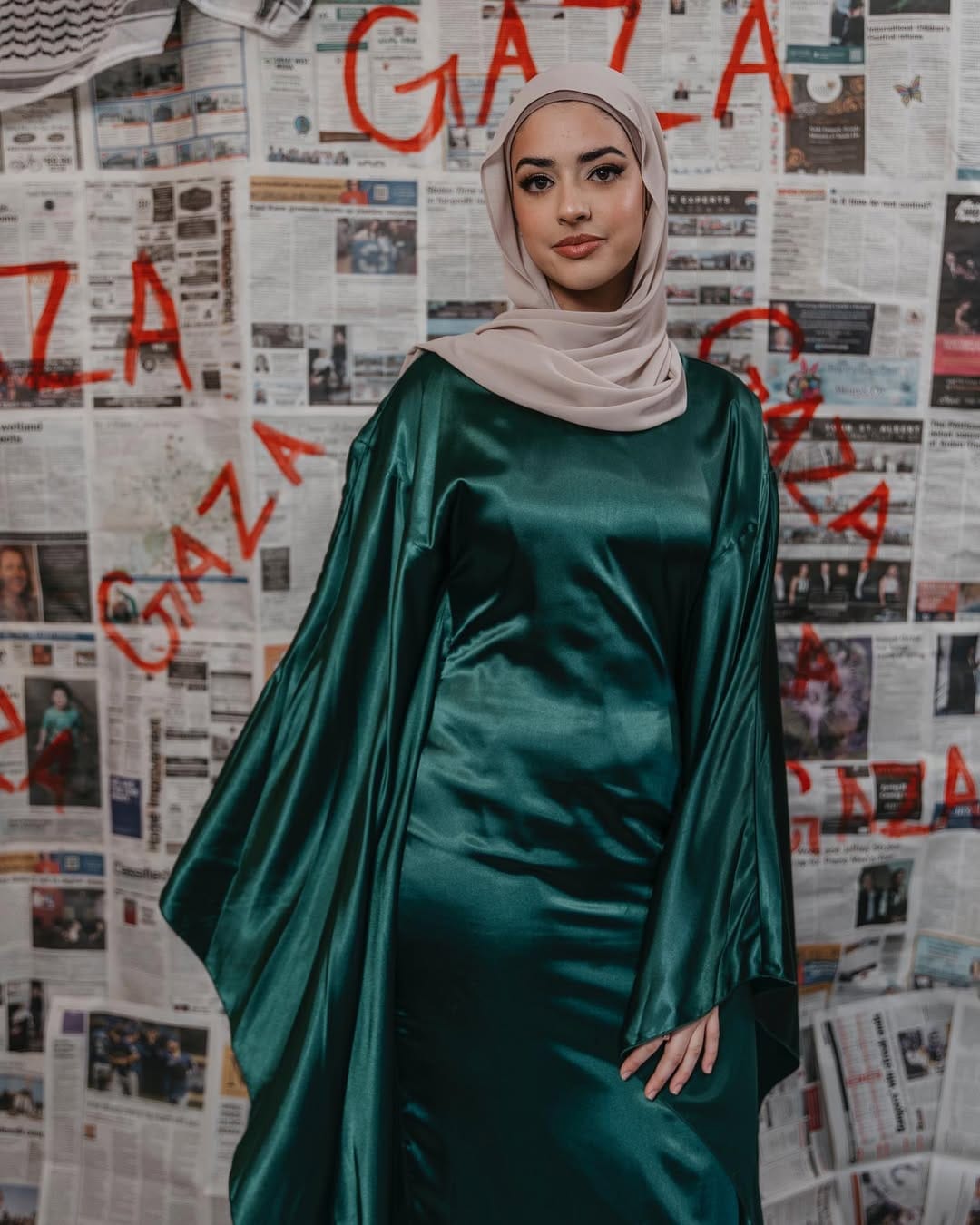 Post 8 by Modest Clothing on Instagram (carousel)