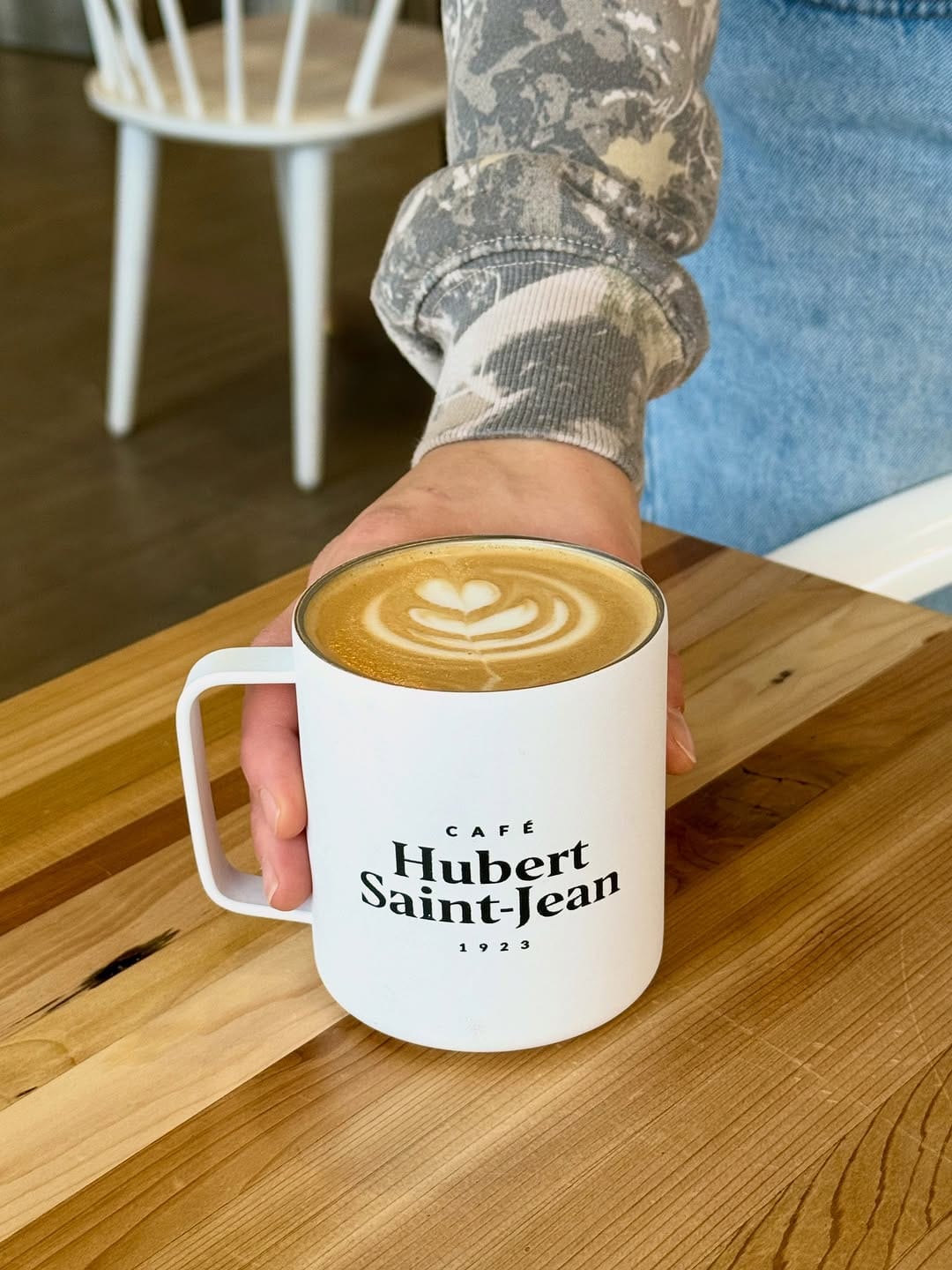 Post 7 by Café Hubert Saint-Jean on Instagram (image)