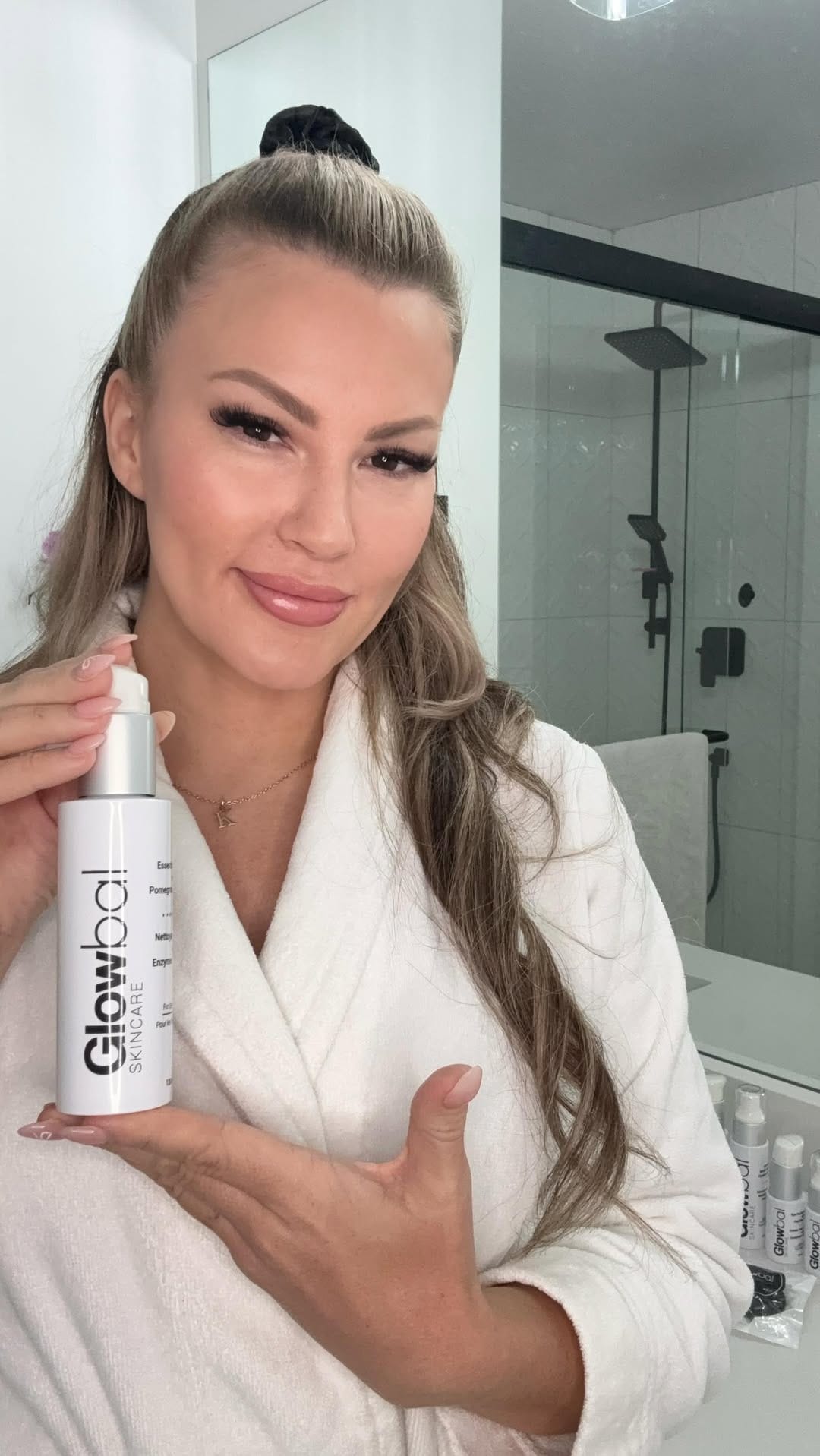 Post 3 by healthy, glowing skin on Instagram (video)