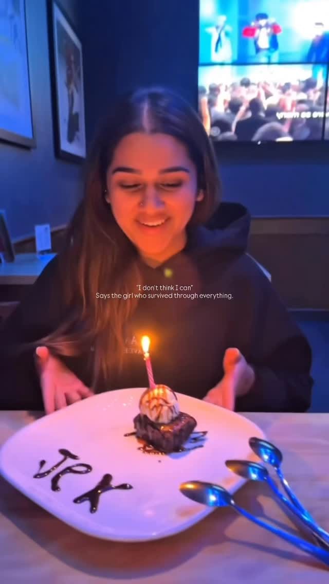 Post 8 by 𝐍𝐚𝐯𝐝𝐞𝐞𝐩 𝐌𝐚𝐧𝐧 | 𝐁𝐫𝐢𝐝𝐚𝐥 𝐌𝐚𝐤𝐞𝐮𝐩 𝐀𝐫𝐭𝐢𝐬𝐭 on Instagram (video)