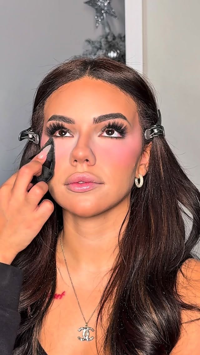 Post 9 by 𝐍𝐚𝐯𝐝𝐞𝐞𝐩 𝐌𝐚𝐧𝐧 | 𝐁𝐫𝐢𝐝𝐚𝐥 𝐌𝐚𝐤𝐞𝐮𝐩 𝐀𝐫𝐭𝐢𝐬𝐭 on Instagram (video)